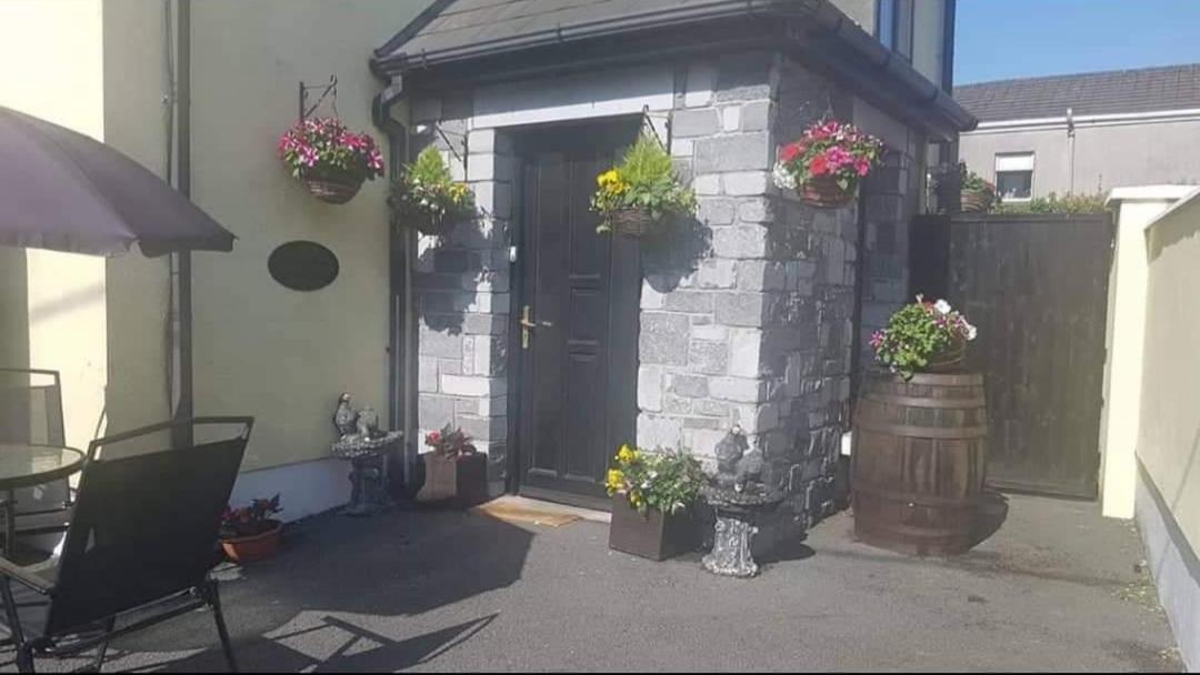 Clare Street B&B Nenagh Exterior foto